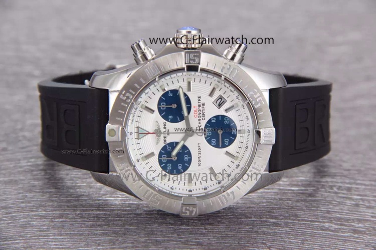 Clone Breitling herenhorloge COLT Chronograph White Dial Rubber Clone Breitling herenhorloge COLT Chronograph White Dial Rubber